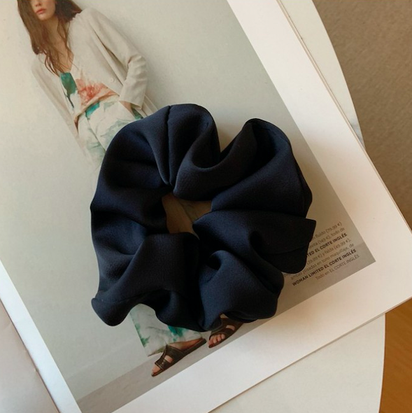 Wholesale women silk hair scrunchies custom logo