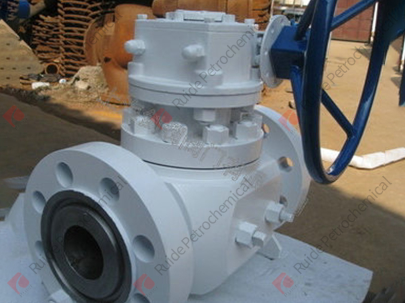 High pressure ball valve