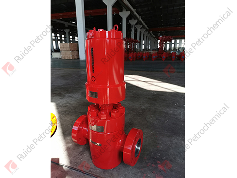 Hydraulic driver of ground safety valve