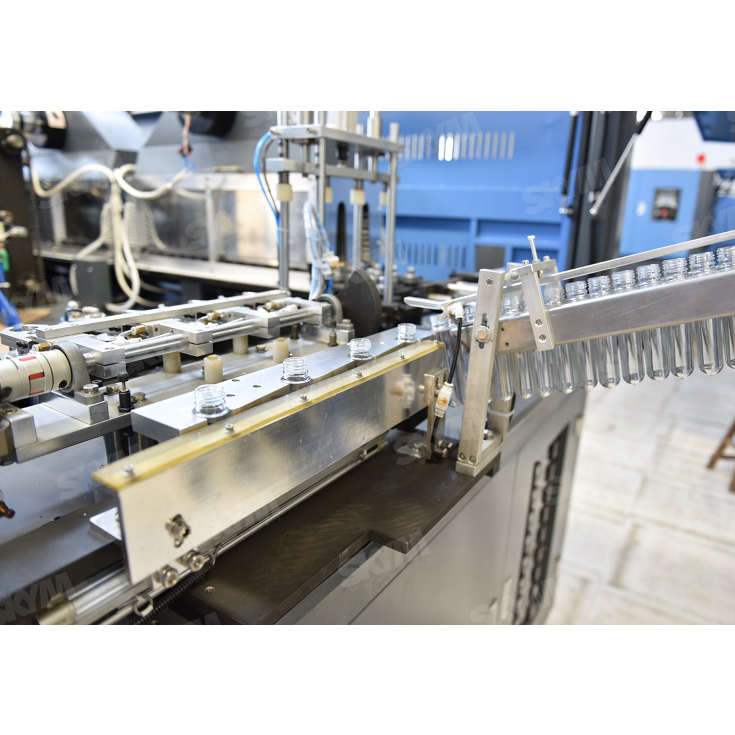 SKY-4000 Automatic PET Bottle Blow Molding Machine