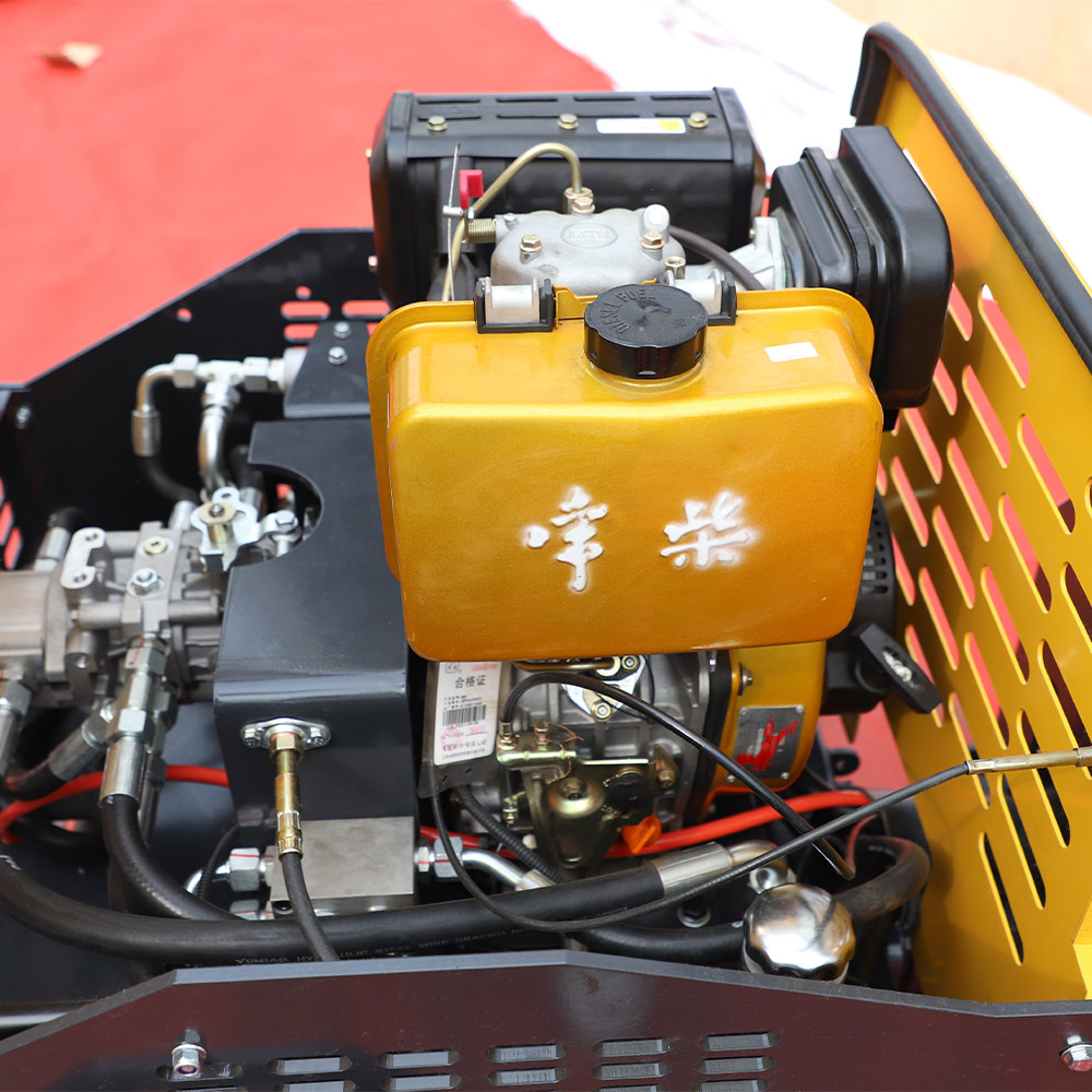 LX-1T  Hydraulic Road Roller