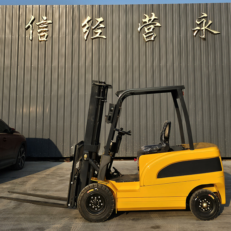 Electric forklift - 2T-B