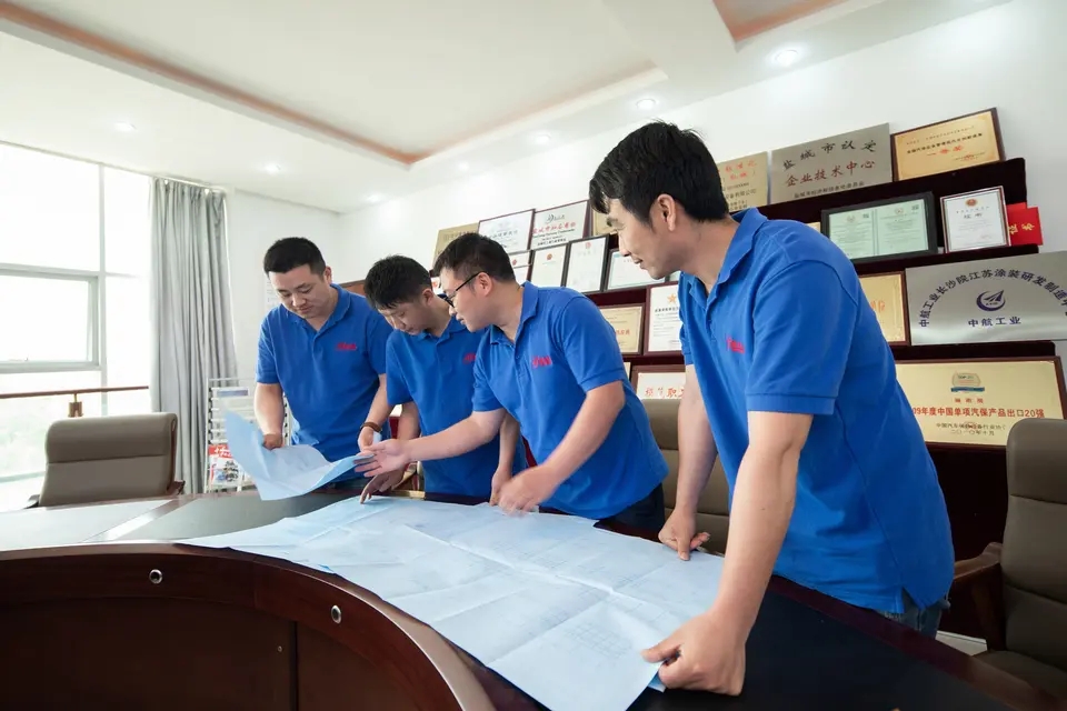 Q-10-Advanced Efficient Car Paint Booth with Different Designs (JZJ-9200)