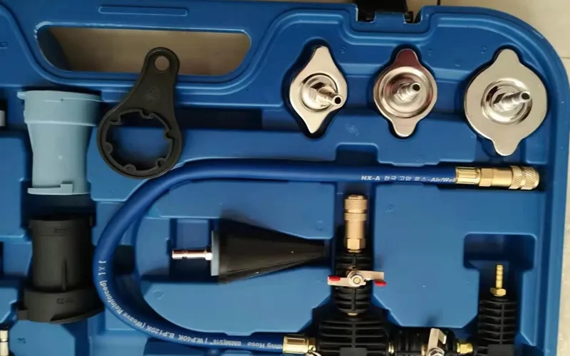 R-10 Water tank leak detector