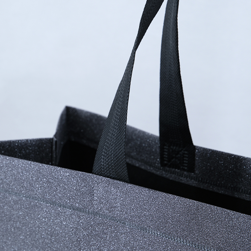 cheap wholesale Silver color  laminated ultrasonic pp non woven shopping bag
