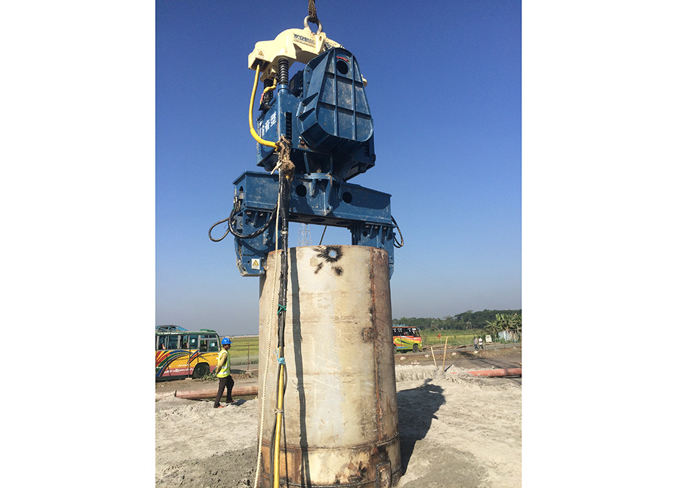 OPERATION GUIDE OF ELECTRIC VIBRATORY HAMMER