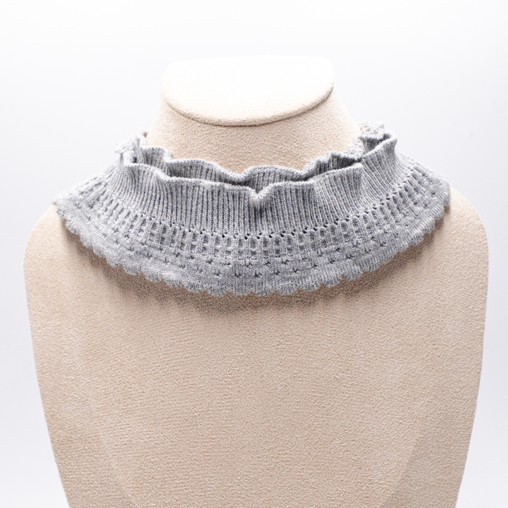 Rib cuffs and hem of coat