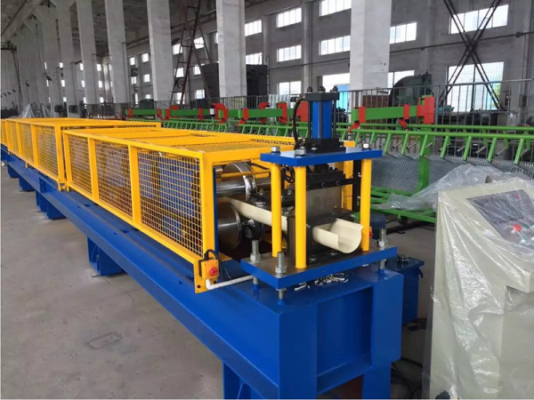 Molded Tank Forming Equipment