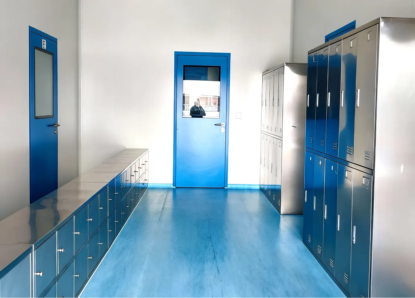 Stainless Steel Cleanroom Furniture - Hygienic 304/316 grade worktables and cabinets