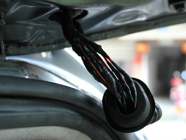 KJ- 669 Wire-harness rubber mastic