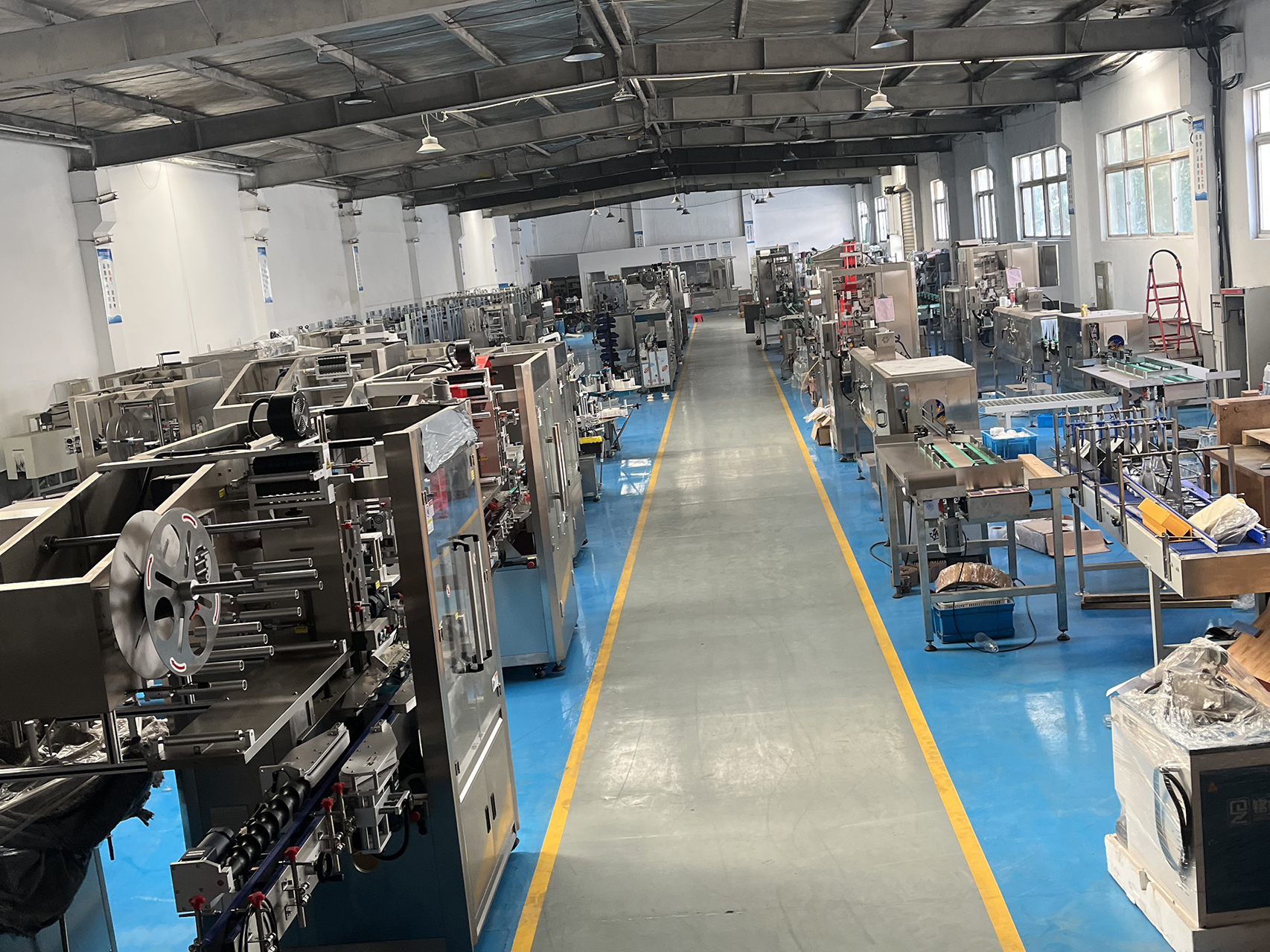 Dual Head Sleeve Wrapper HF-220M