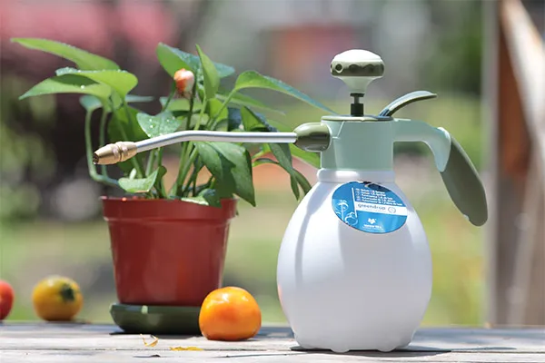 1.2L Pump Sprayer