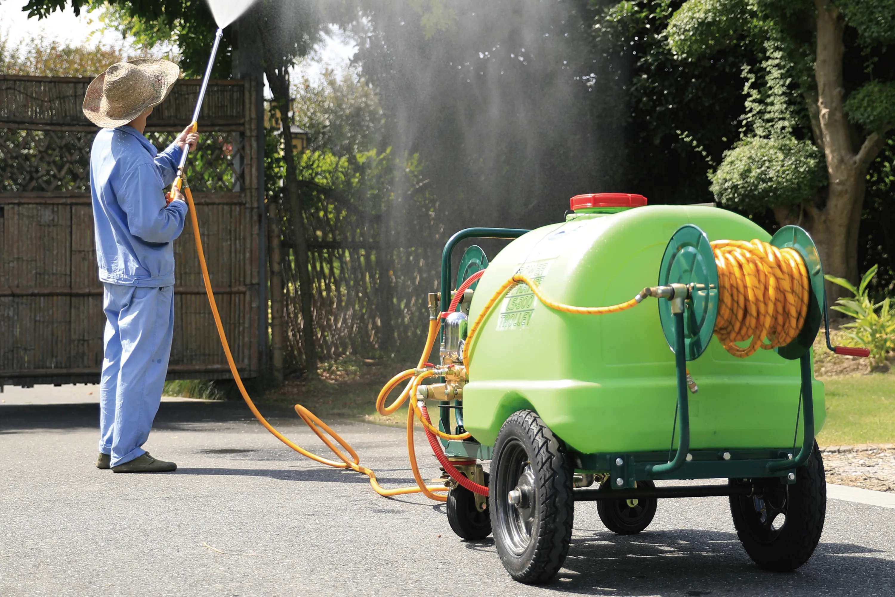 Commercial PowerMax 72V Spray Machine
