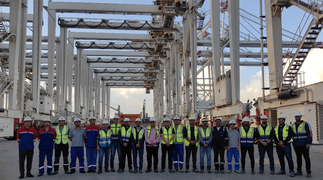 GENMA携手埃及客户共庆里程碑 | 40台轮胎吊项目全部交付