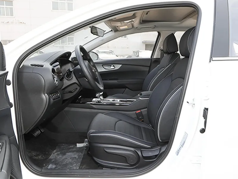 KIA-K3 1.5 CVT Edición Comfort Deluxe
