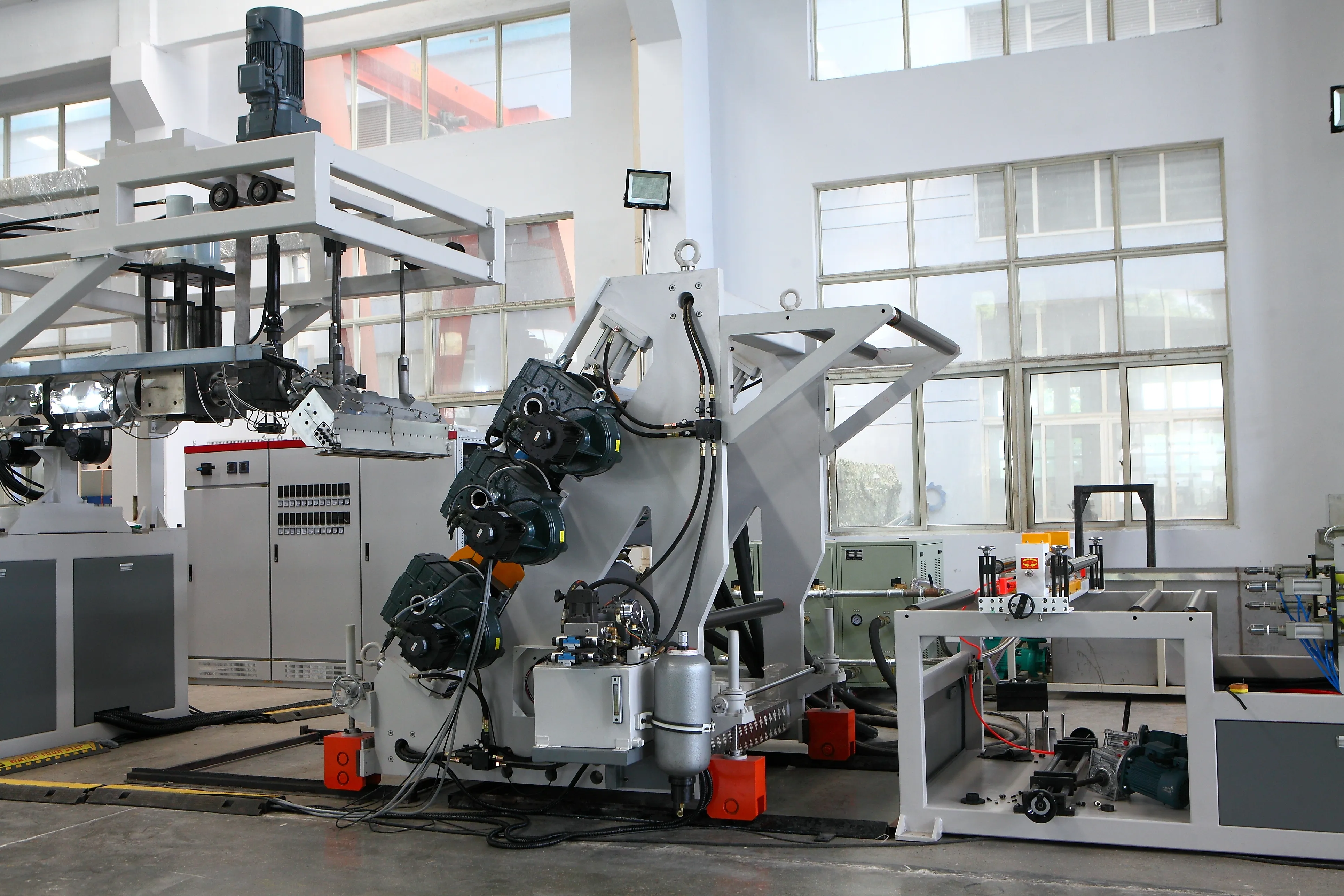 Sheet & Board Extrusion Line