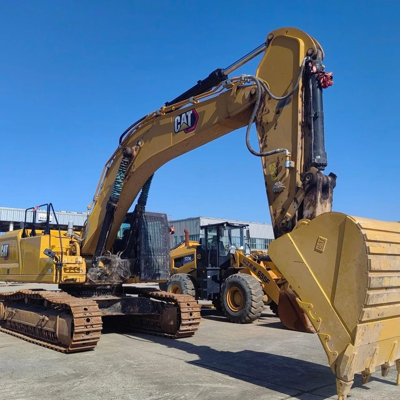 CATERPILLAR 7938 HORAS ESCAVADEIRA 350