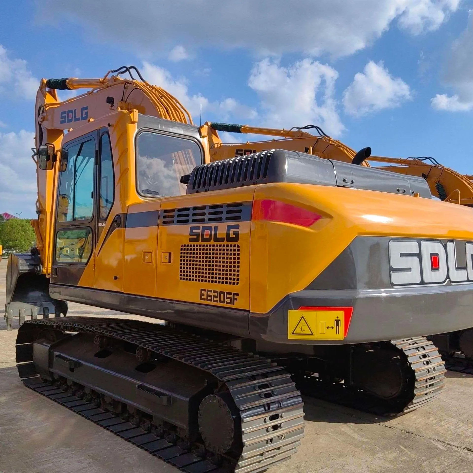 EXCAVADORA SDLG 9478 HORAS E6205F