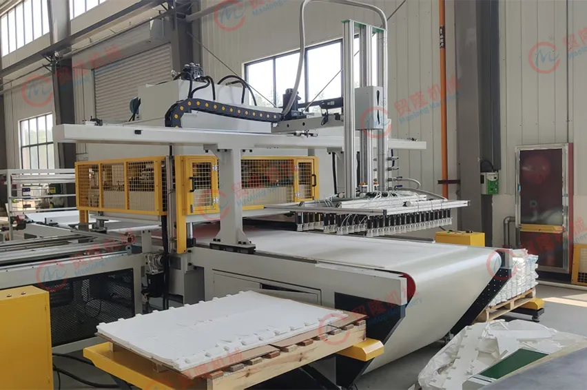 Fully Automatic Conveyor Beam Press For Exhaust heat insulation materials