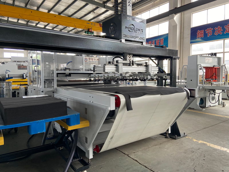 Buy Airgel Felt Cutting Machine, Pre-oxygenated Wire Fully Automatic ...