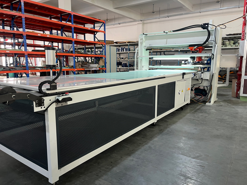 Automatic Traveling Head Beam Press For Asbestos Gasket