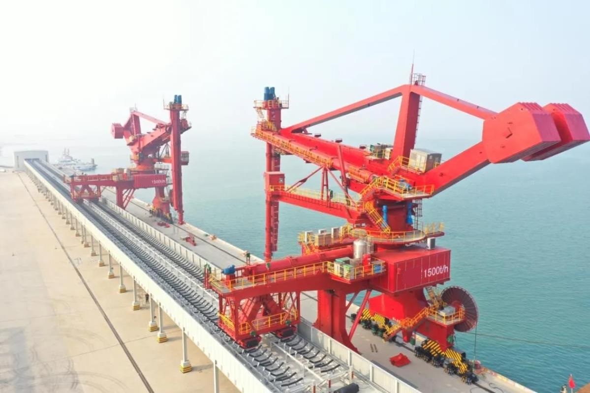 screw ship unloader, ship unloading, ship unloader