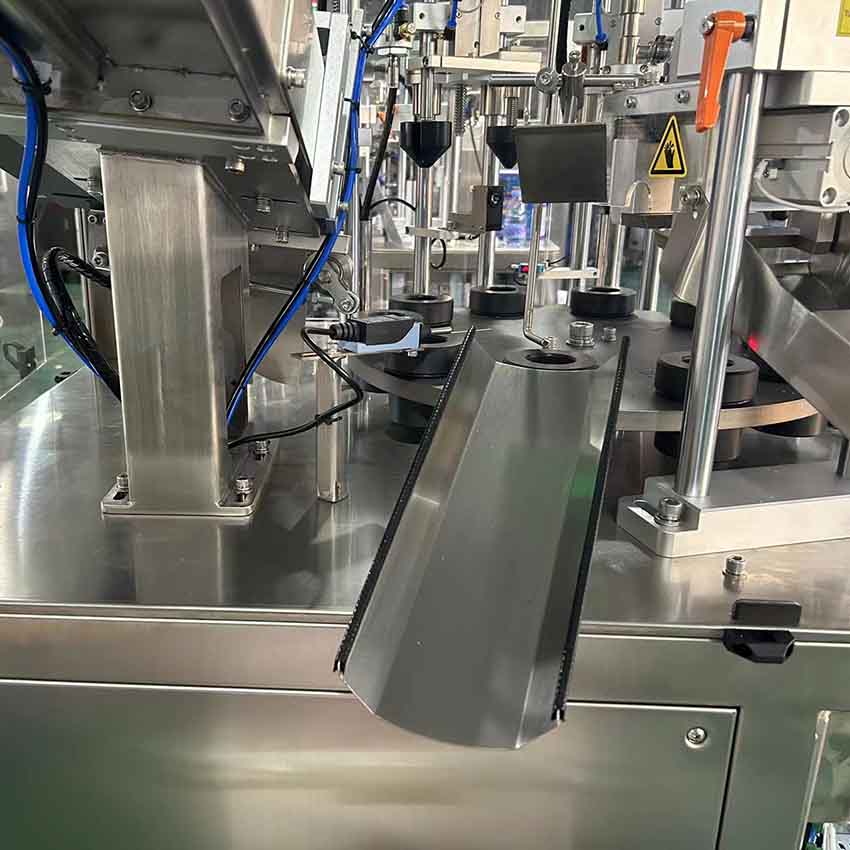 Soft Tube Filling Sealing Machine