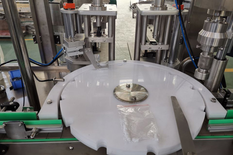 Inline Filling Capping Monoblock
