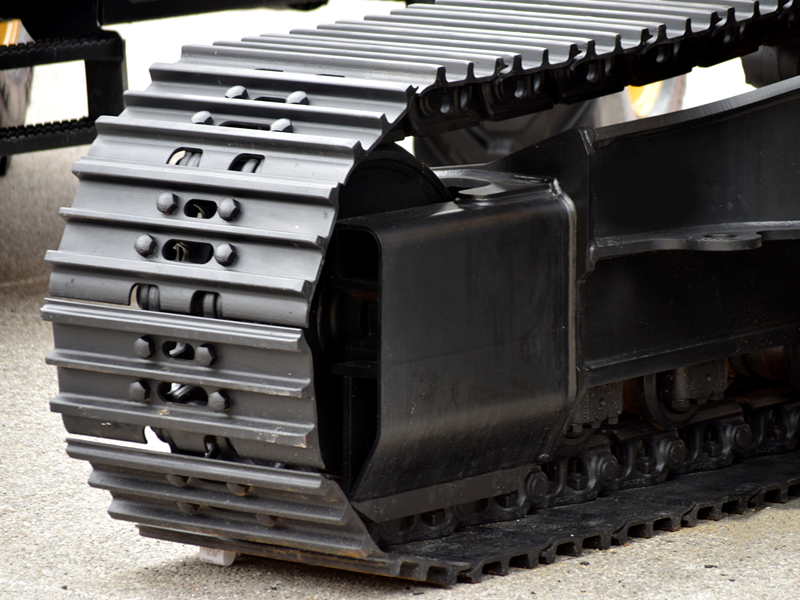 Triple Grouser Track Shoes Exporter, SES Excavator Track Shoes